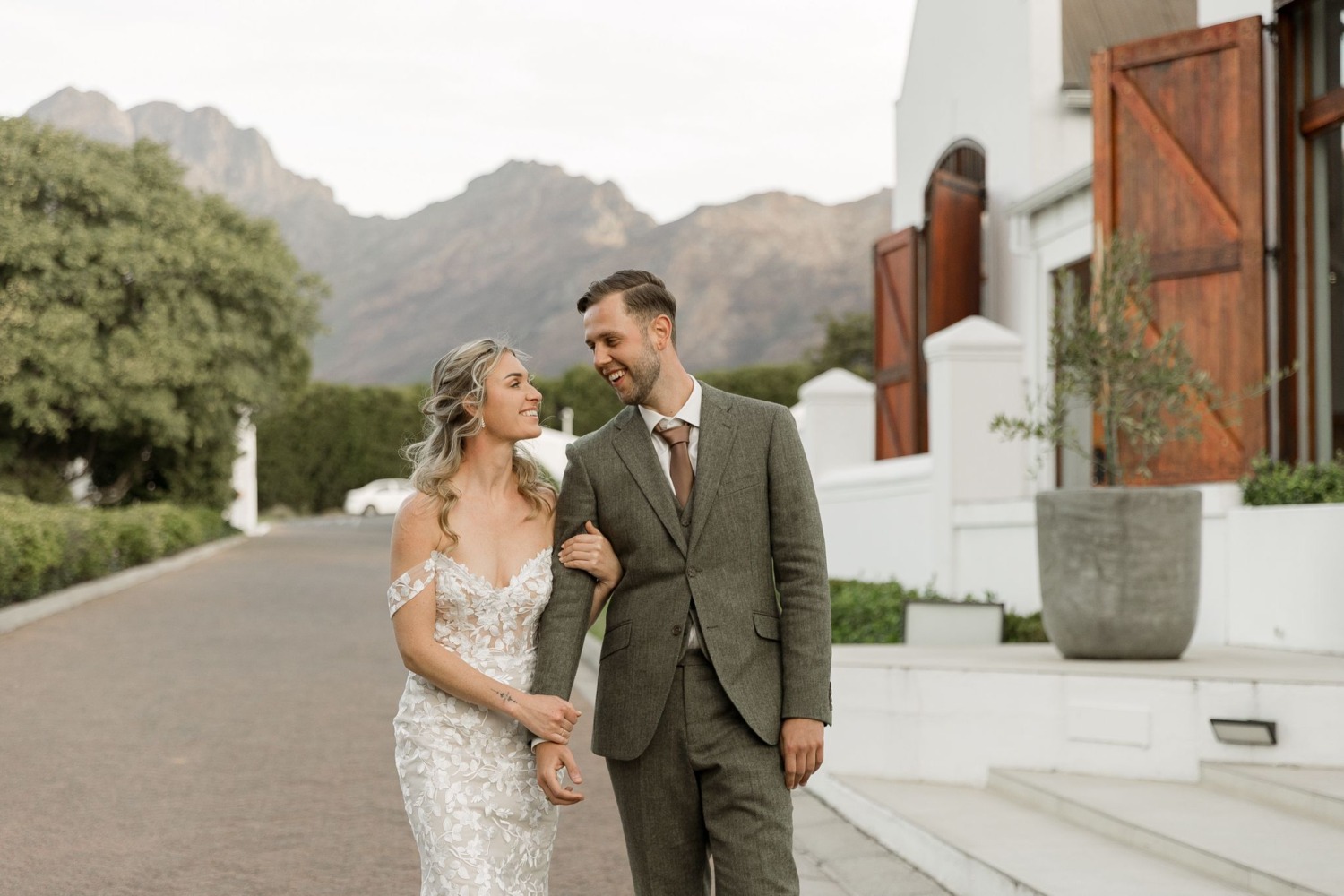 Rechtsgeldig trouwen in Afrika (3) Rechtsgeldig trouwen in Afrika